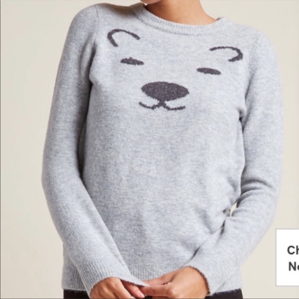 New ModCloth grey polar bear sweater size medium!!